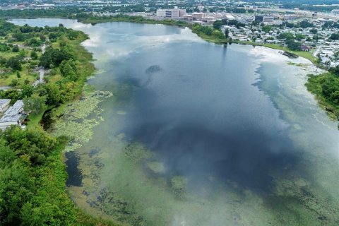 Condo in Orlando, Florida, 2 bedrooms  № 1317051 - photo 25