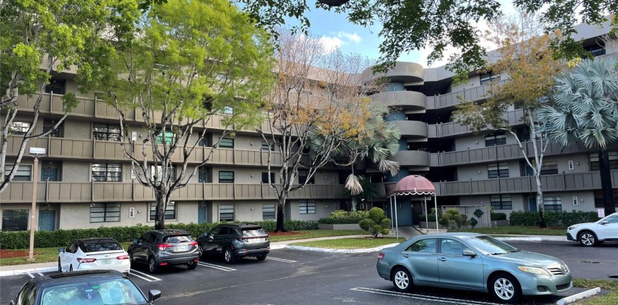 Condominio en Pembroke Pines, Florida, 1 dormitorio  № 1177363