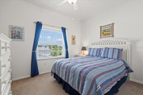 Condo in North Port, Florida, 2 bedrooms  № 1359790 - photo 23