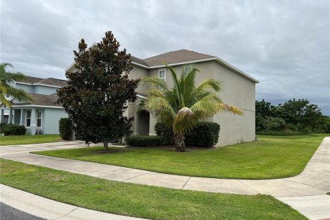 House in Lake Alfred, Florida 4 bedrooms, 234.67 sq.m. № 1359751 - photo 11