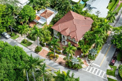 Villa ou maison à vendre à Miami Beach, Floride: 5 chambres, 408.86 m2 № 1370488 - photo 13