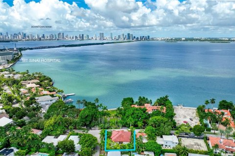 Casa en venta en Miami Beach, Florida, 5 dormitorios, 408.86 m2 № 1370488 - foto 22