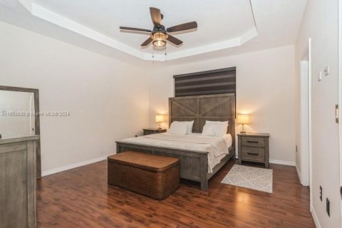 Touwnhouse à vendre à Miami, Floride: 3 chambres, 158.31 m2 № 1370487 - photo 6