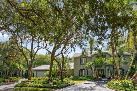 Villa ou maison à vendre à Palmetto Bay, Floride: 6 chambres, 443.79 m2 № 986647 - photo 9