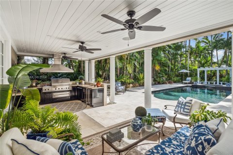 Casa en venta en Palmetto Bay, Florida, 6 dormitorios, 443.79 m2 № 986647 - foto 13