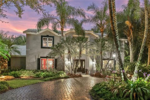 Villa ou maison à vendre à Palmetto Bay, Floride: 6 chambres, 443.79 m2 № 986647 - photo 27