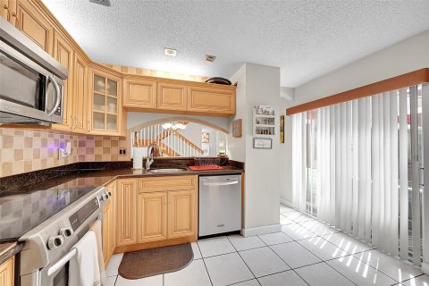 Adosado en venta en Hollywood, Florida, 3 dormitorios, 154.78 m2 № 1210346 - foto 25