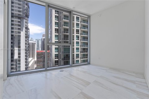 Condo in Miami, Florida, 3 bedrooms  № 1358745 - photo 24