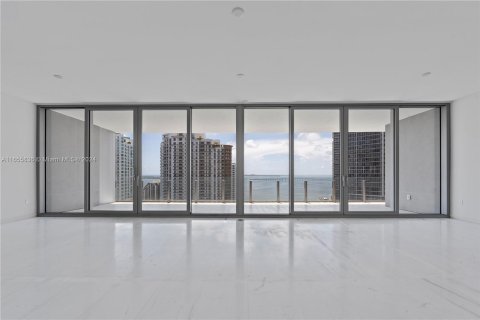 Condominio en venta en Miami, Florida, 3 dormitorios, 225.01 m2 № 1358745 - foto 9