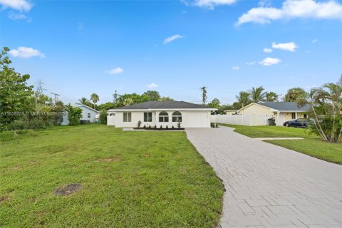 House in Delray Beach, Florida 4 bedrooms, 151.15 sq.m. № 1358744 - photo 21