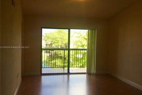 Condominio en venta en Sunrise, Florida, 2 dormitorios, 91.6 m2 № 1102996 - foto 7