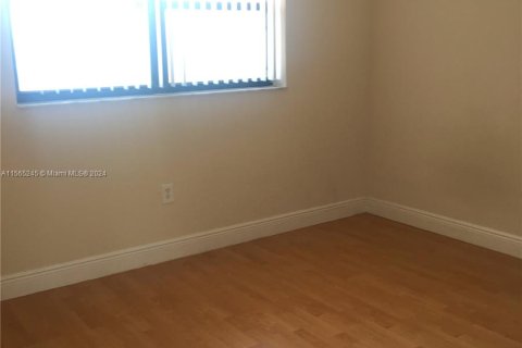 Condominio en venta en Sunrise, Florida, 2 dormitorios, 91.6 m2 № 1102996 - foto 11