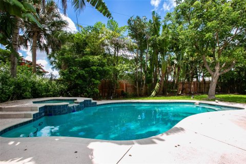 Villa ou maison à vendre à Oakland Park, Floride: 3 chambres, 149.57 m2 № 913639 - photo 15