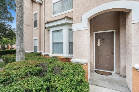 Condo in Tampa, Florida, 3 bedrooms  № 1347162 - photo 2