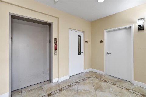 Copropriété à vendre à Orlando, Floride: 3 chambres, 193.7 m2 № 1111480 - photo 25