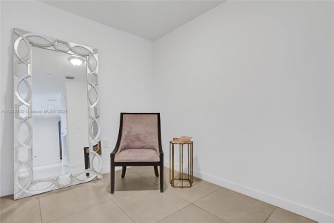 Copropriété à vendre à Fort Lauderdale, Floride: 1 chambre, 76.74 m2 № 1310382 - photo 28