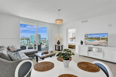 Condominio en venta en Fort Lauderdale, Florida, 1 dormitorio, 76.74 m2 № 1310382 - foto 6