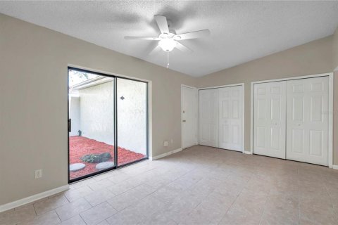 Villa ou maison à vendre à Tampa, Floride: 4 chambres, 132.11 m2 № 1289955 - photo 13