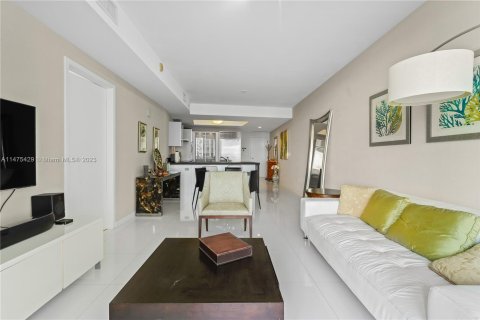 Copropriété à vendre à Sunny Isles Beach, Floride: 2 chambres, 109.9 m2 № 785520 - photo 5