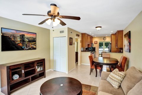 Condominio en venta en Margate, Florida, 1 dormitorio, 68.19 m2 № 1178356 - foto 29