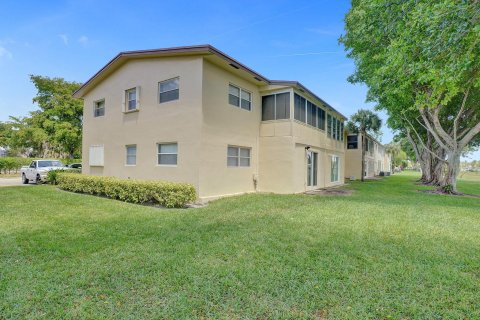 Condominio en venta en Margate, Florida, 1 dormitorio, 68.19 m2 № 1178356 - foto 5