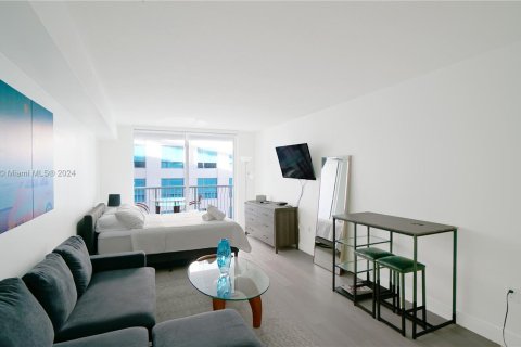 Condominio en venta en Miami, Florida, 39.48 m2 № 1177811 - foto 20