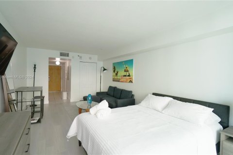 Condominio en venta en Miami, Florida, 39.48 m2 № 1177811 - foto 21