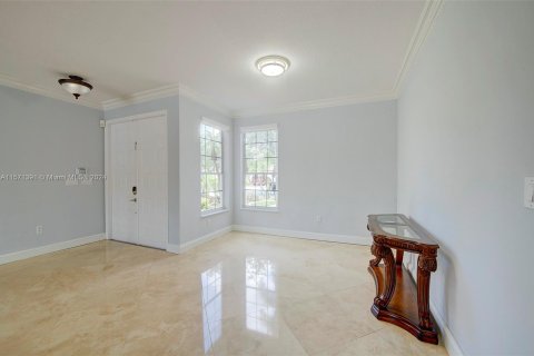 Villa ou maison à vendre à Miramar, Floride: 5 chambres, 281.87 m2 № 1127322 - photo 16