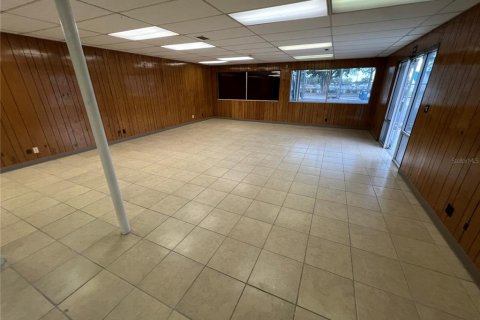 Commercial property in Tampa, Florida 631.46 sq.m. № 891181 - photo 29