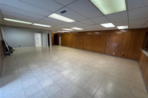 Commercial property in Tampa, Florida 631.46 sq.m. № 891181 - photo 28