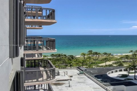 Condominio en venta en Bal Harbour, Florida, 2 dormitorios, 187.48 m2 № 1329911 - foto 6