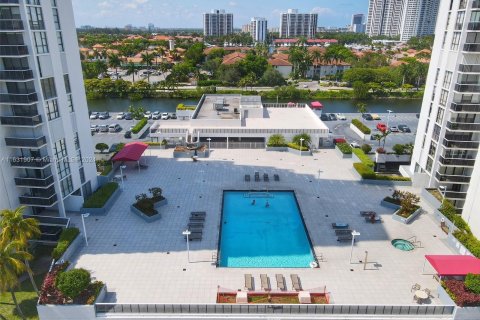 Condominio en venta en Aventura, Florida, 2 dormitorios, 100.24 m2 № 1292484 - foto 5