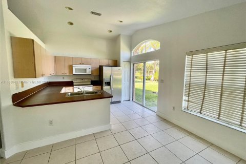 Villa ou maison à vendre à Homestead, Floride: 3 chambres, 156.17 m2 № 829967 - photo 8