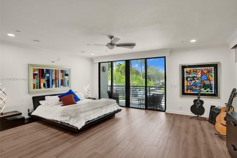 Adosado en venta en Fort Lauderdale, Florida, 3 dormitorios, 361.58 m2 № 876171 - foto 23
