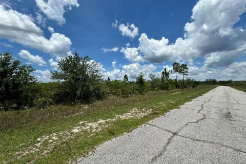 Terreno en venta en Indian lake estates, Florida № 1311654 - foto 7