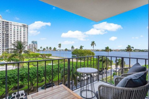 Condominio en venta en West Palm Beach, Florida, 2 dormitorios, 100.89 m2 № 991752 - foto 6