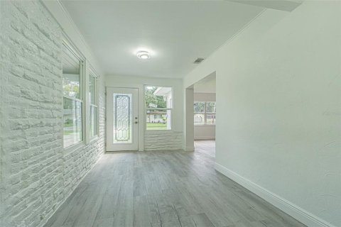 Villa ou maison à vendre à Tampa, Floride: 4 chambres, 156.08 m2 № 1393400 - photo 3