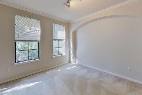 Condominio en venta en Orlando, Florida, 1 dormitorio, 86.12 m2 № 1107837 - foto 6