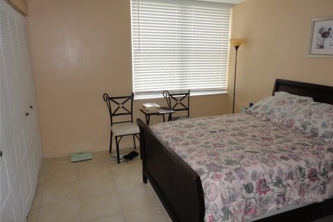 Condominio en venta en Lauderhill, Florida, 3 dormitorios, 137.77 m2 № 1216147 - foto 8