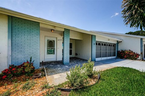 Copropriété à vendre à Port Richey, Floride: 2 chambres, 110.09 m2 № 1314834 - photo 5