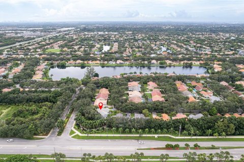 Casa en venta en Miramar, Florida, 4 dormitorios, 166.67 m2 № 1348699 - foto 26