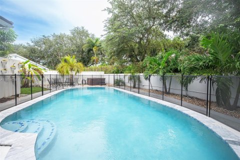 Casa en venta en Miramar, Florida, 4 dormitorios, 166.67 m2 № 1348699 - foto 21