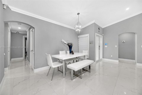 Casa en venta en Miramar, Florida, 4 dormitorios, 166.67 m2 № 1348699 - foto 13