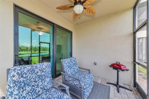 Condo in Bradenton, Florida, 3 bedrooms in LAKEWOOD NATIONAL  № 1386619 - photo 23