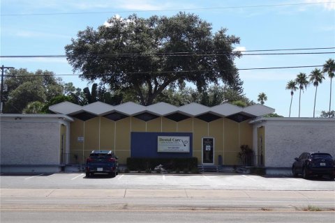 Propiedad comercial en venta en Saint Petersburg, Florida, 361.2 m2 № 1386530 - foto 27