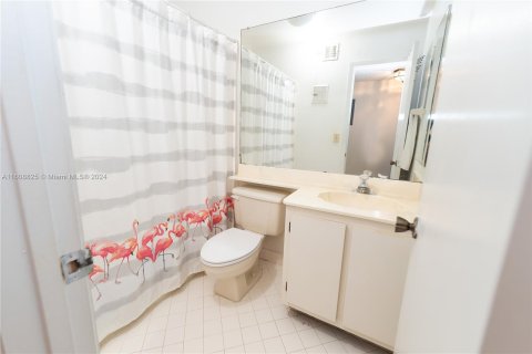 Copropriété à vendre à Doral, Floride: 2 chambres, 76.83 m2 № 1230920 - photo 15