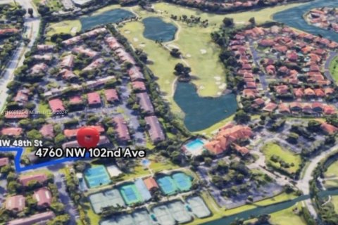 Condominio en venta en Doral, Florida, 2 dormitorios, 76.83 m2 № 1230920 - foto 4