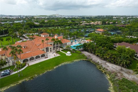 Copropriété à vendre à Doral, Floride: 2 chambres, 76.83 m2 № 1230920 - photo 26