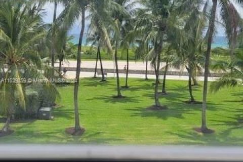 Condominio en venta en Miami Beach, Florida, 1 dormitorio, 66.52 m2 № 1315837 - foto 3