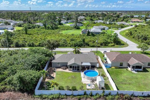 Casa en venta en Port Charlotte, Florida, 3 dormitorios, 149.39 m2 № 1346479 - foto 3